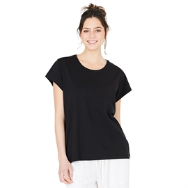 Cruz Highmore Woman S/S T-Shirt