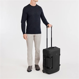 Victorinox Altmont Modern Wheeled Duffel