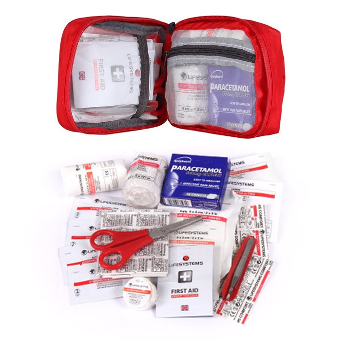 7: LifeSystems Trek First Aid Kit - Førstehjælpskit - Rød