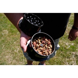 Pro Logic Crush\'N Fill Boilies and Pellet Crusher