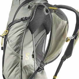 Salomon Aerotrek 20